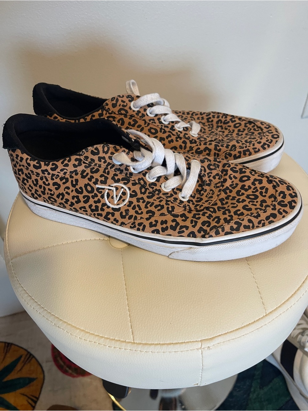 Vans Women’s Leopard Print Canvas Sneakers – Size 10